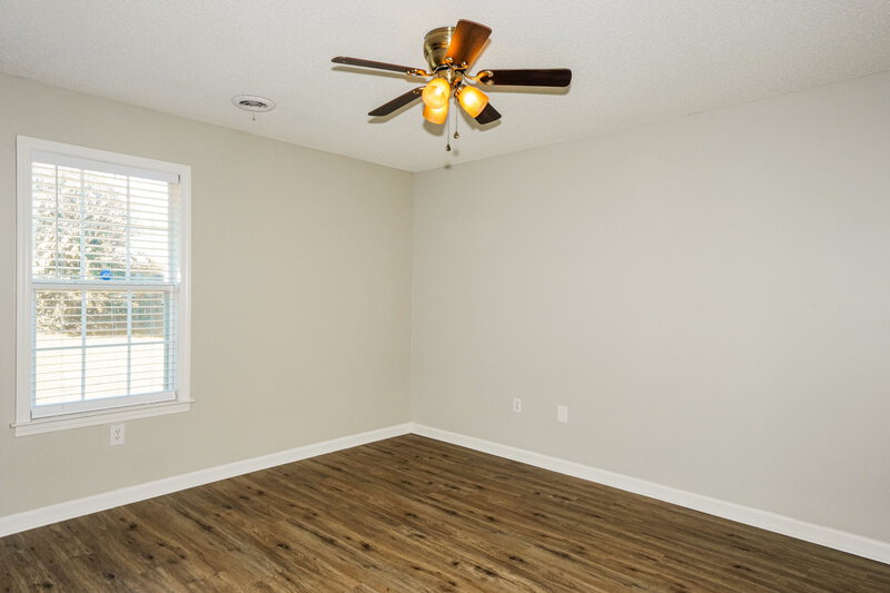2,375/Mo, 4455 Jonsey Ln Memphis, TN 38125 Bedroom View
