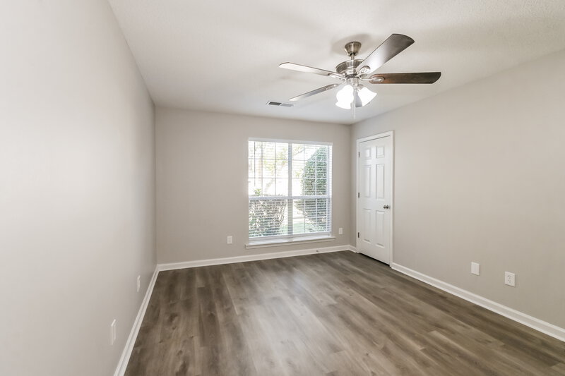 1,655/Mo, 6422 Manchester Dr Horn Lake, MS 38637 Main Bedroom View