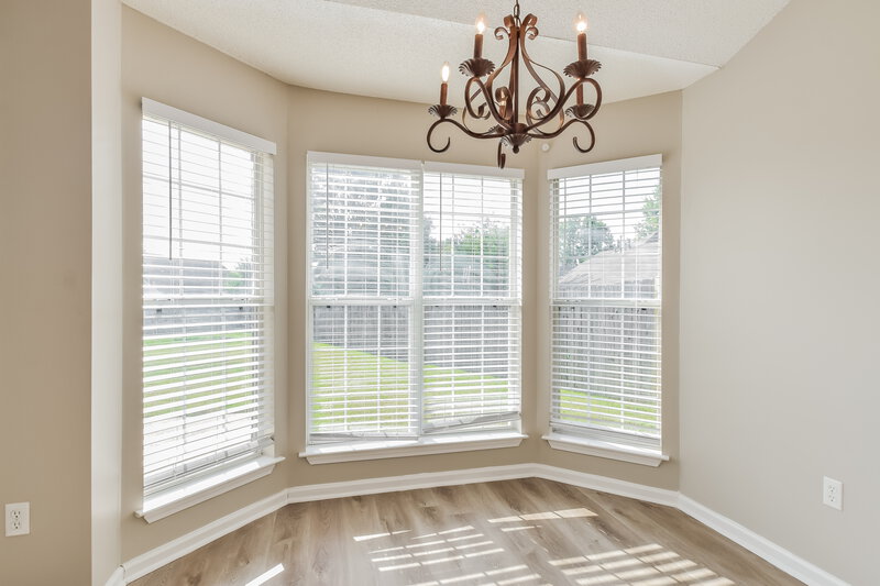2,660/Mo, 8169 Manhatten Dr Southaven, MS 38671 Dining Room View