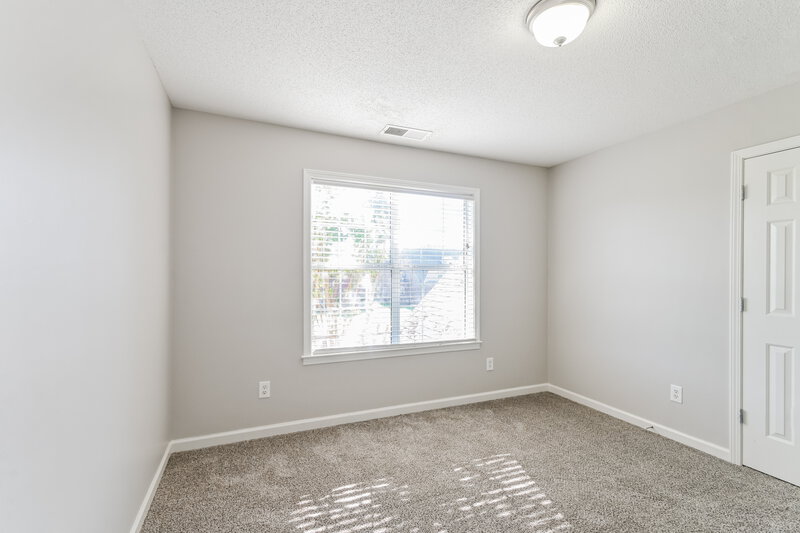 1,995/Mo, 2439 Della St Hernando, MS 38632 Bedroom View