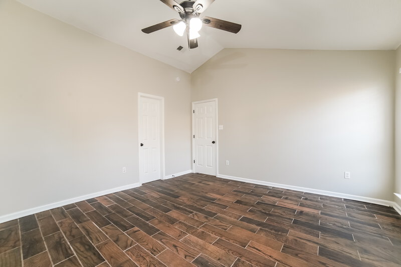 1,665/Mo, 6647 Kentbrook Dr Horn Lake, MS 38637 Main Bedroom View 2
