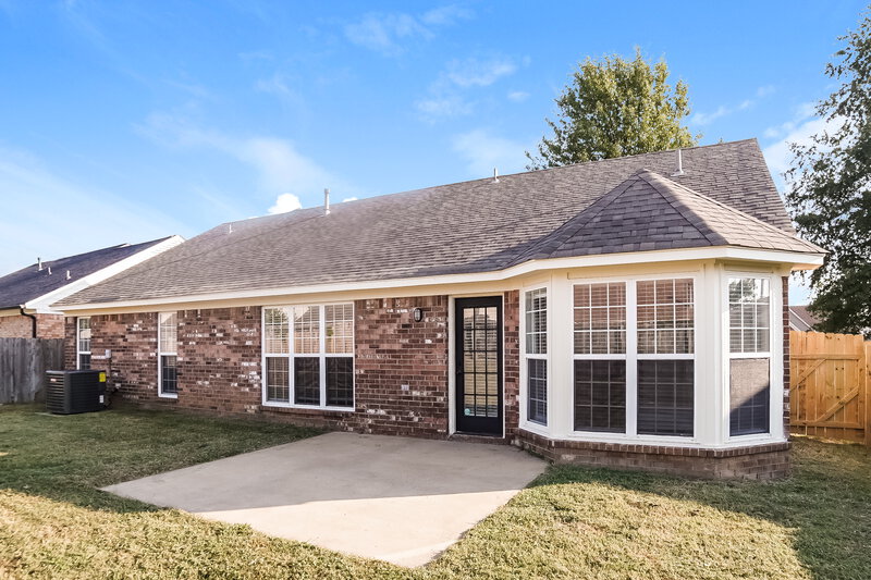 1,665/Mo, 6647 Kentbrook Dr Horn Lake, MS 38637 Rear View 2