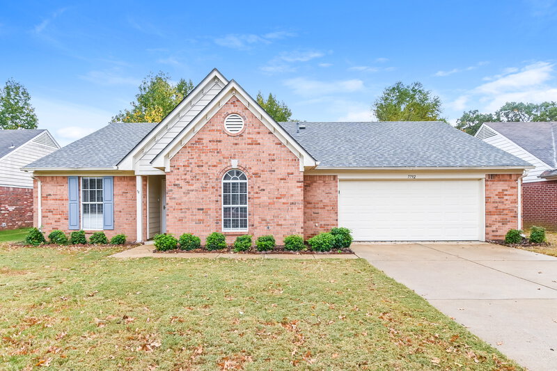1,735/Mo, 7792 Sarah Ann Dr S Southaven, MS 38671 External View