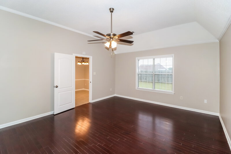 1,885/Mo, 13086 Braybourne Pkwy Olive Branch, MS 38654 Main Bedroom View