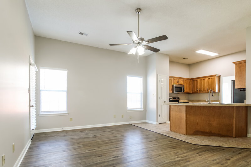 2,490/Mo, 7687 Cassidy Dr Walls, MS 38680 Living Room View
