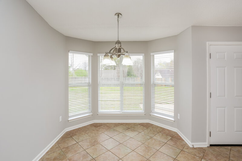 1,750/Mo, 7840 Mary Payton Dr Southaven, MS 38671 Dining Room View