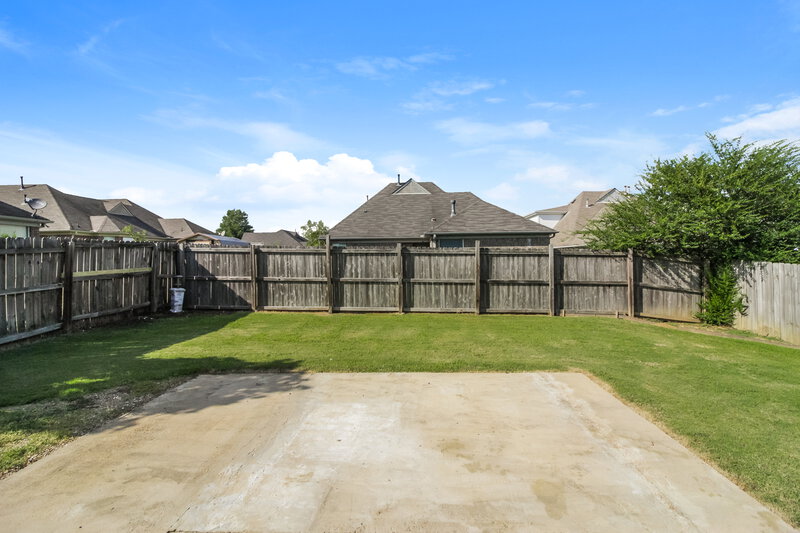 2,510/Mo, 9812 Southern Oak Way Olive Branch, MS 38654 Rear View