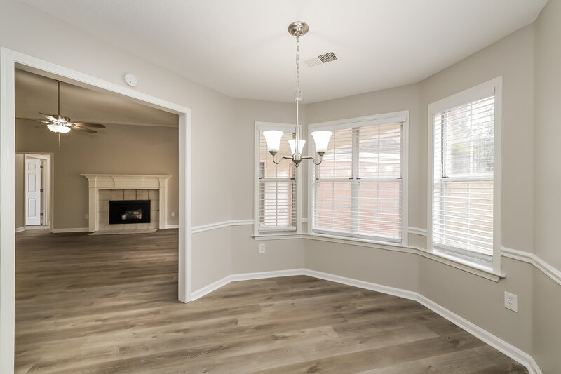 1,935/Mo, 6150 Woodstock View Dr Millington, TN 38053 Breakfast Nook View