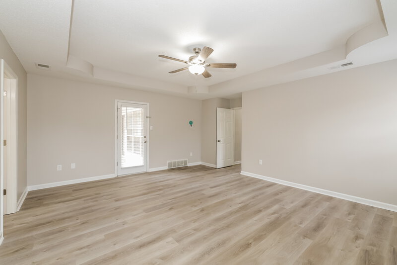 1,935/Mo, 6150 Woodstock View Dr Millington, TN 38053 Main Bedroom View 2