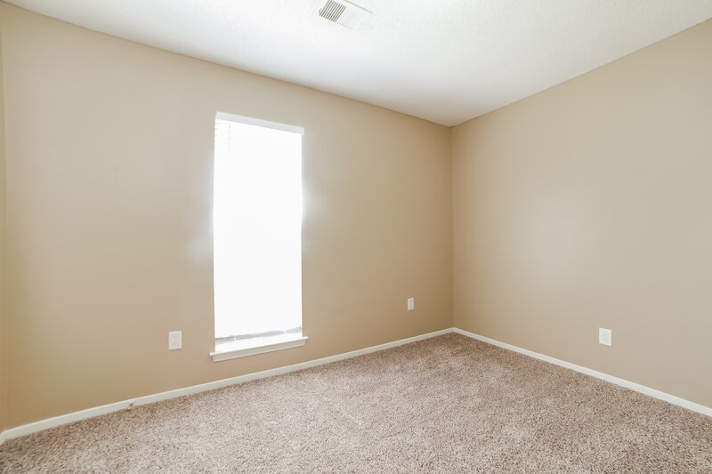 1,575/Mo, 10674 Oak Leaf Dr Olive Branch, MS 38654 Bedroom View