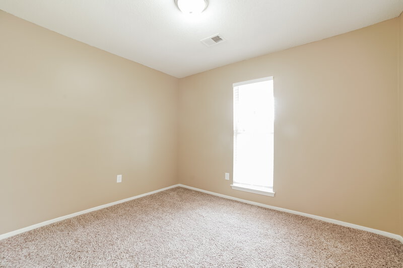 1,575/Mo, 10674 Oak Leaf Dr Olive Branch, MS 38654 Bedroom View 2