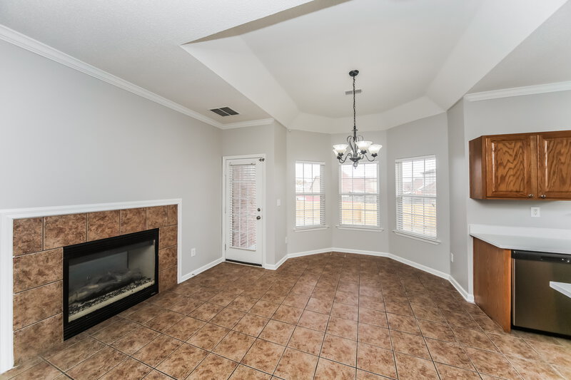 2,450/Mo, 7204 Millers Glen Way Memphis, TN 38125 Breakfast Nook View