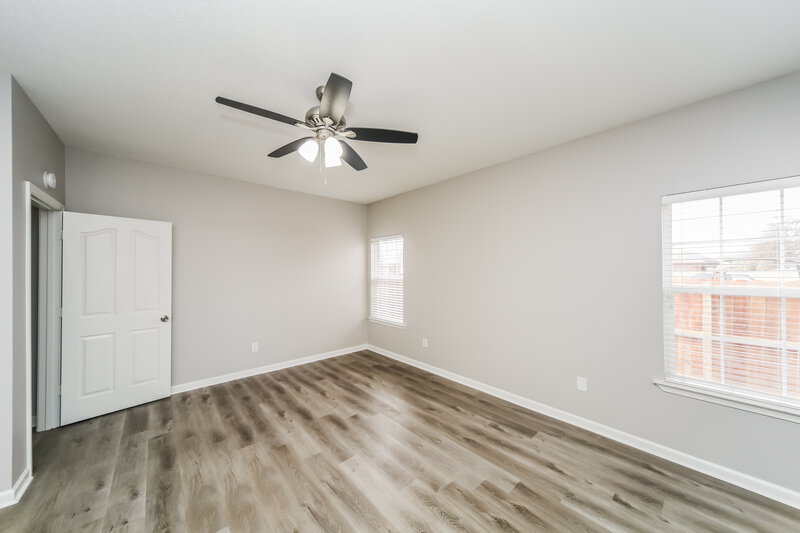 2,450/Mo, 7204 Millers Glen Way Memphis, TN 38125 Bedroom View