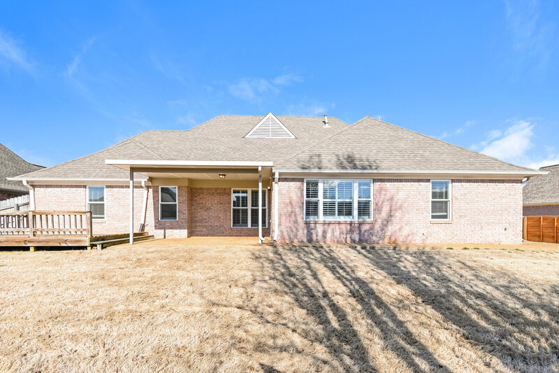 2,275/Mo, 5150 Bluff Springs Cv Bartlett, TN 38002 Rear View