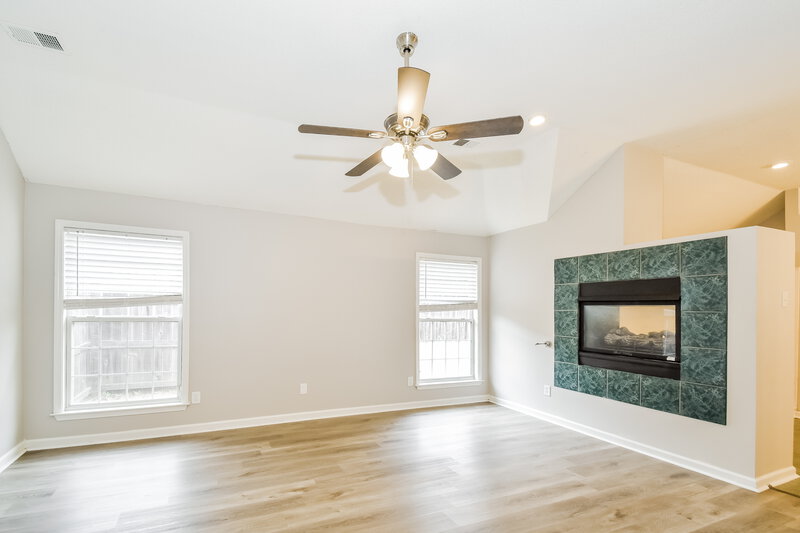 2,310/Mo, 4480 Glenchase Dr Bartlett, TN 38135 Family Room View