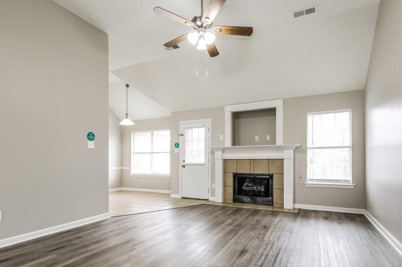 1,800/Mo, 115 Clear Springs Dr Oakland, TN 38060 Misc View 3