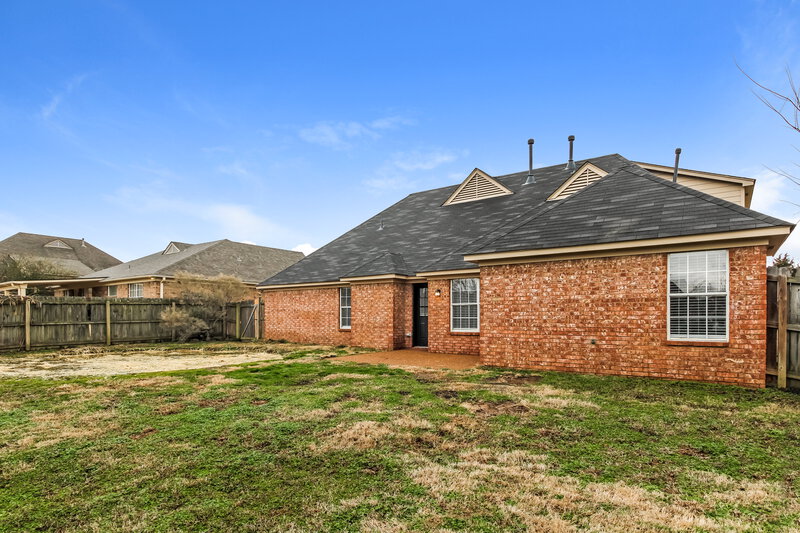 1,800/Mo, 115 Clear Springs Dr Oakland, TN 38060 Misc View 13