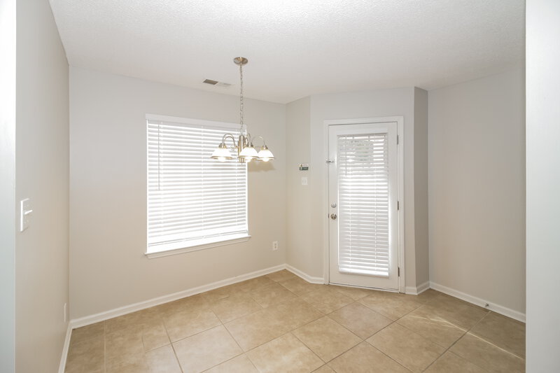 1,545/Mo, 1185 Breezy Valley Dr Cordova, TN 38018 Dining Room View