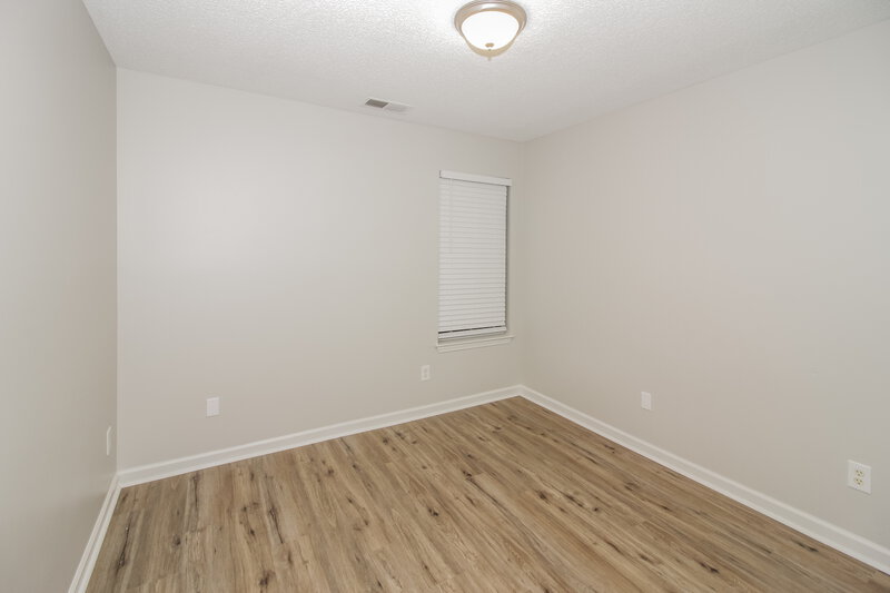 1,545/Mo, 1185 Breezy Valley Dr Cordova, TN 38018 Bedroom View