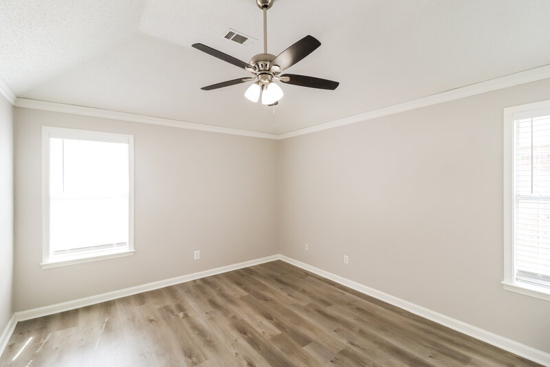 1,925/Mo, 10029 Woodland Grove Dr Lakeland, TN 38002 Main Bedroom View