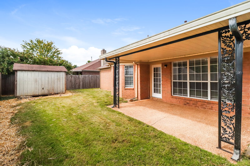 1,925/Mo, 10029 Woodland Grove Dr Lakeland, TN 38002 Rear View 2