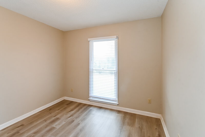 1,880/Mo, 4430 Highgrove Dr Memphis, TN 38125 Bedroom View