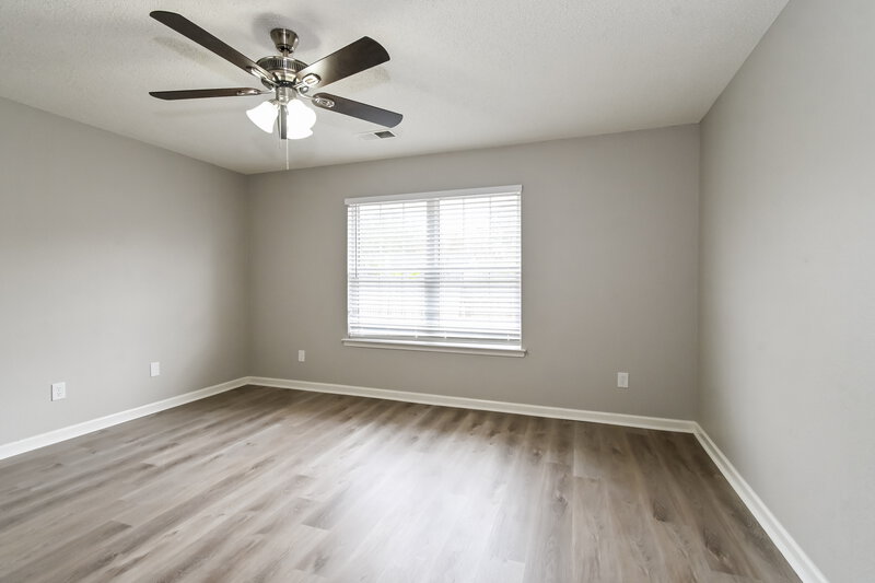 1,870/Mo, 7412 Hunters Horn Dr Olive Branch, MS 38654 Main Bedroom View