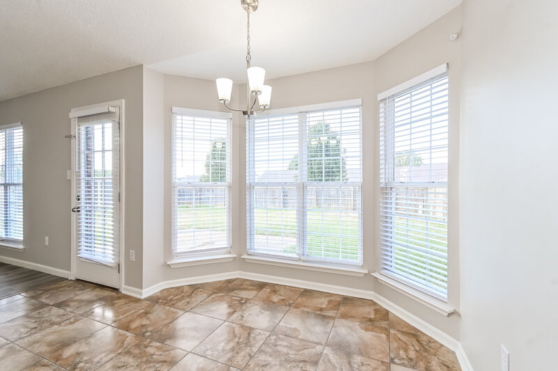 1,765/Mo, 1768 Cherry Creek Dr Southaven, MS 38671 Dining Room View