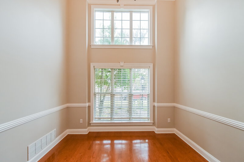 1,995/Mo, 3072 Roseleigh Dr Southaven, MS 38672 Dining Room View