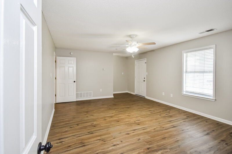 2,330/Mo, 7124 Lauren Ln Olive Branch, MS 38654 Bedroom View 2