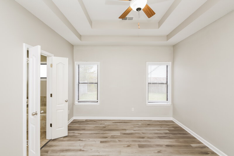 1,565/Mo, 90 Strawberry Field Cv Oakland, TN 38060 Main Bedroom View 2