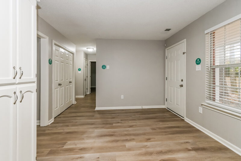 2,530/Mo, 6975 Ginwood Cv Walls, MS 38680 Living Room View