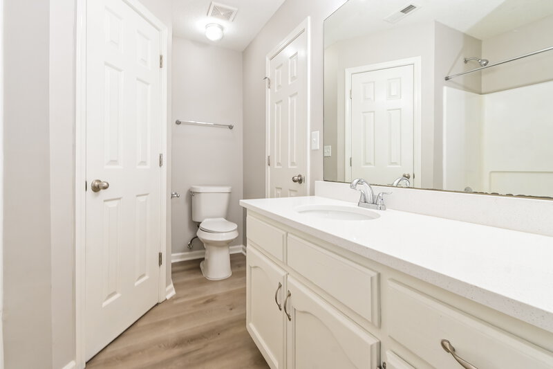 2,530/Mo, 6975 Ginwood Cv Walls, MS 38680 Main Bathroom View