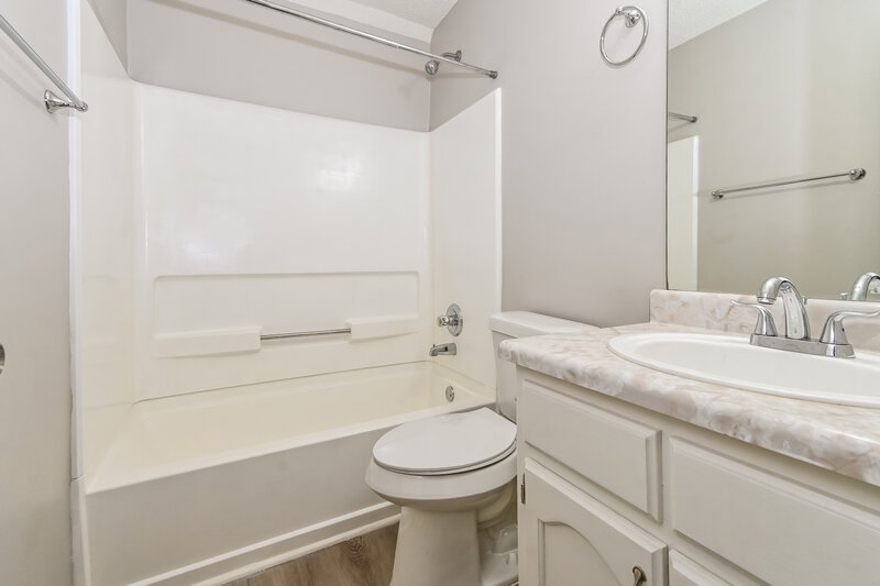 2,530/Mo, 6975 Ginwood Cv Walls, MS 38680 Bathroom View
