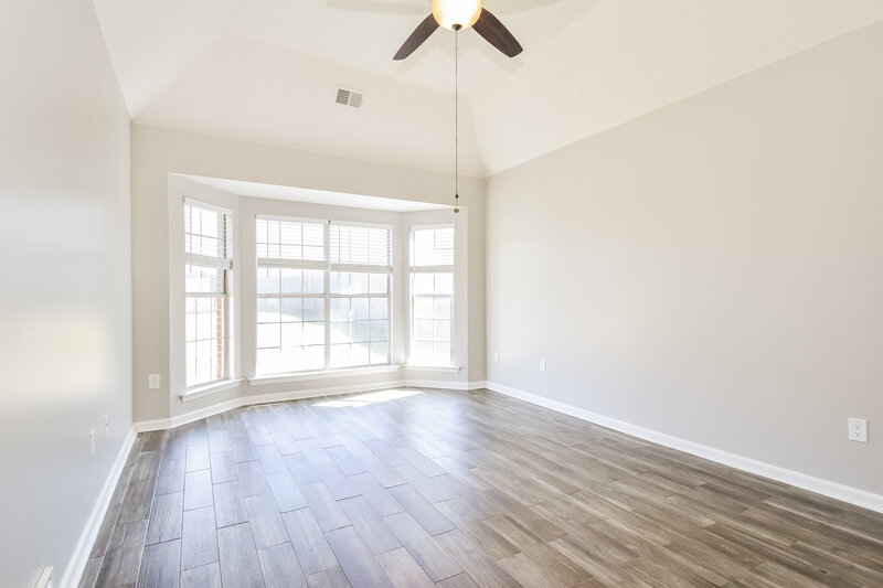 2,245/Mo, 7396 Hunters Forest Dr Olive Branch, MS 38654 Main Bedroom View