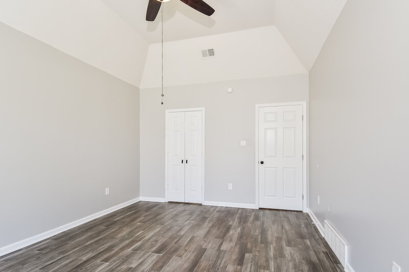 2,245/Mo, 7396 Hunters Forest Dr Olive Branch, MS 38654 Main Bedroom View 2