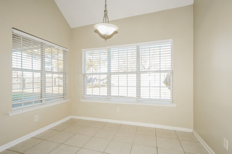 2,020/Mo, 11652 Mahogany Dr Arlington, TN 38002 Breakfast Nook View