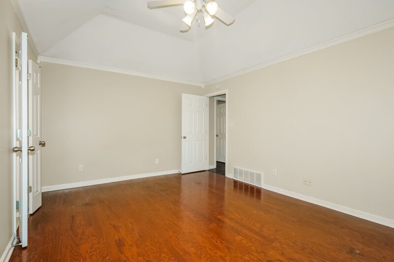 2,020/Mo, 11652 Mahogany Dr Arlington, TN 38002 Main Bedroom View 2