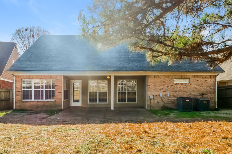 2,020/Mo, 11652 Mahogany Dr Arlington, TN 38002 Rear View