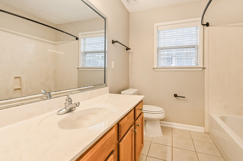 2,195/Mo, 4199 Sidlehill Dr Olive Branch, MS 38654 Bathroom View