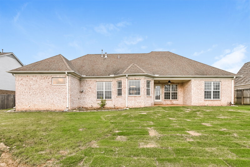 2,195/Mo, 4199 Sidlehill Dr Olive Branch, MS 38654 Rear View
