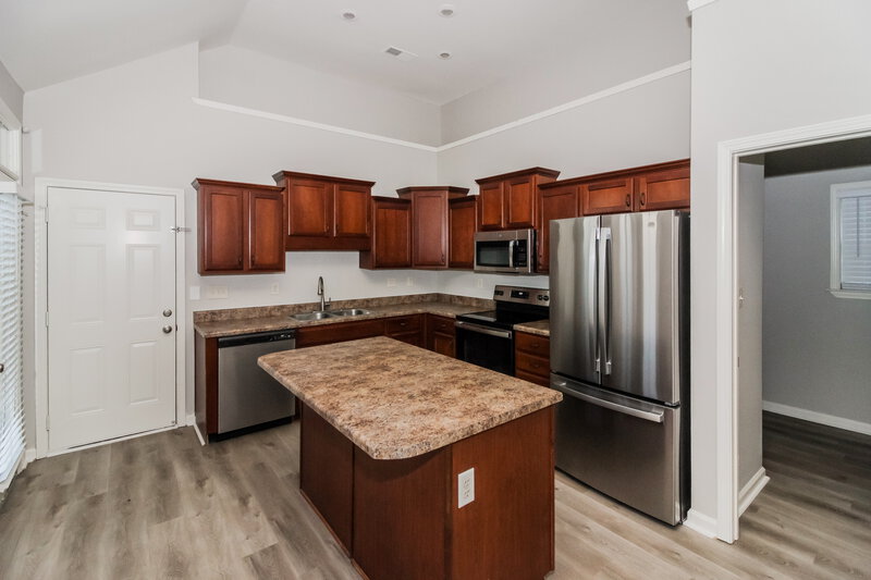 1,830/Mo, 9206 Chastain Pl Cordova, TN 38018 Kitchen View