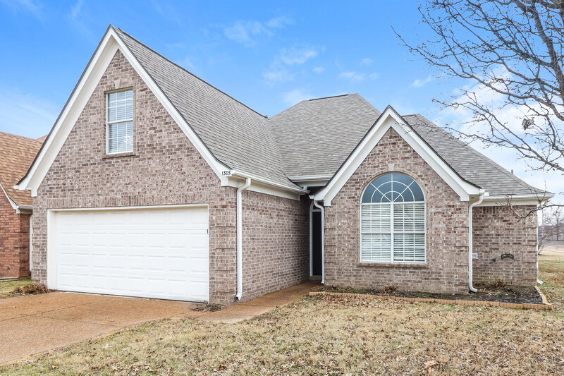 2,075/Mo, 1305 Jackson Pond Cir Cordova, TN 38018 Front View