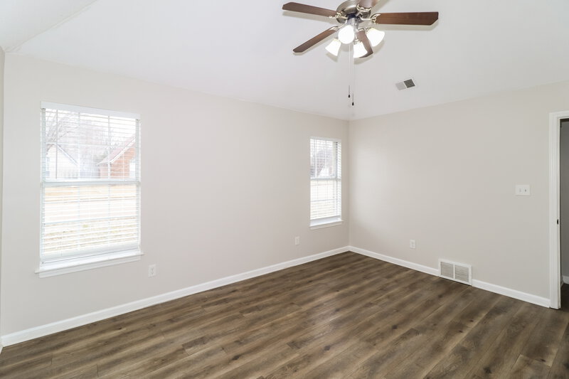2,075/Mo, 1305 Jackson Pond Cir Cordova, TN 38018 Main Bedroom View 2