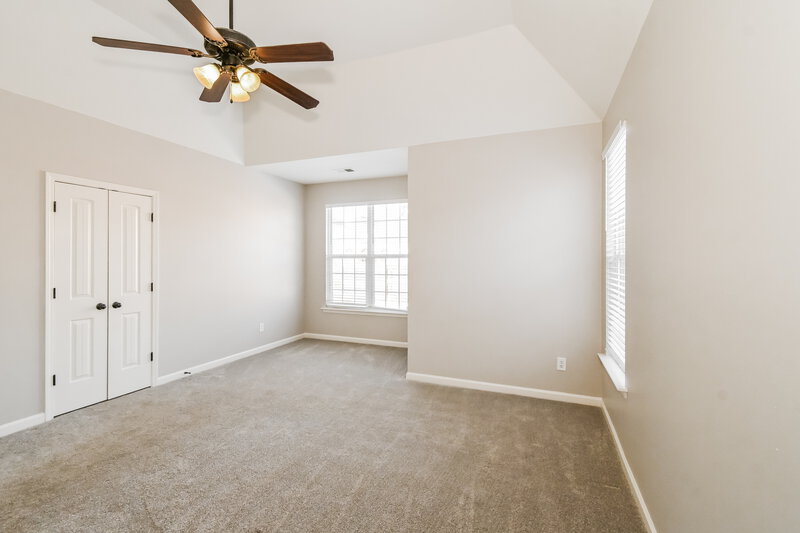 2,295/Mo, 9194 Afton Grove Rd Cordova, TN 38018 Main Bedroom View 2