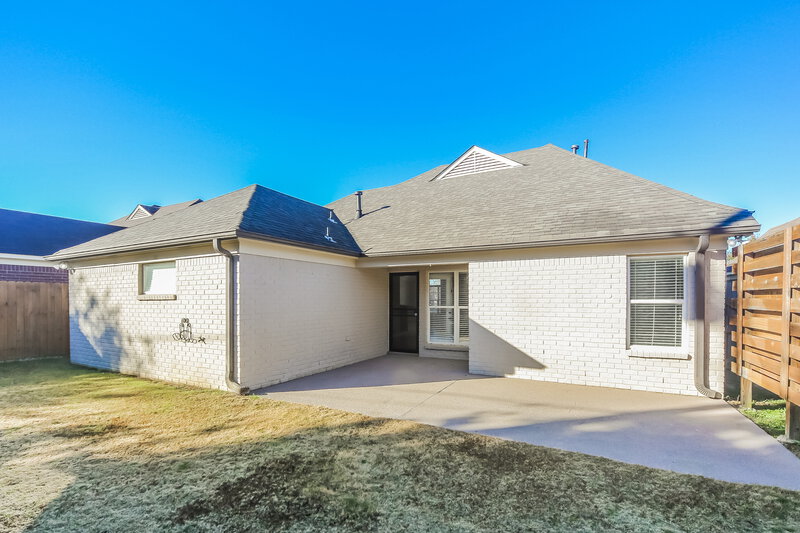 1,910/Mo, 1436 Siskin Dr Cordova, TN 38016 Rear View 2