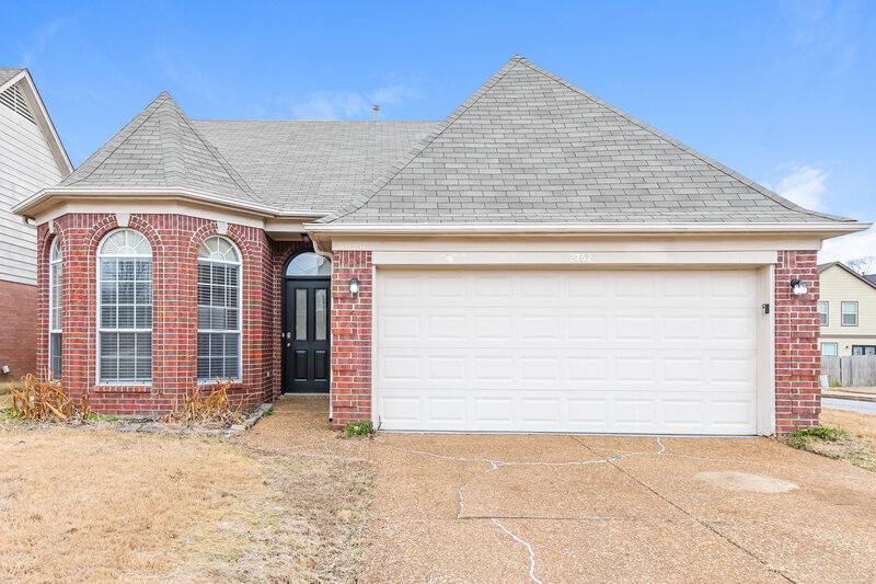 2,025/Mo, 2752 Misty Valley Dr Arlington, TN 38002 External View