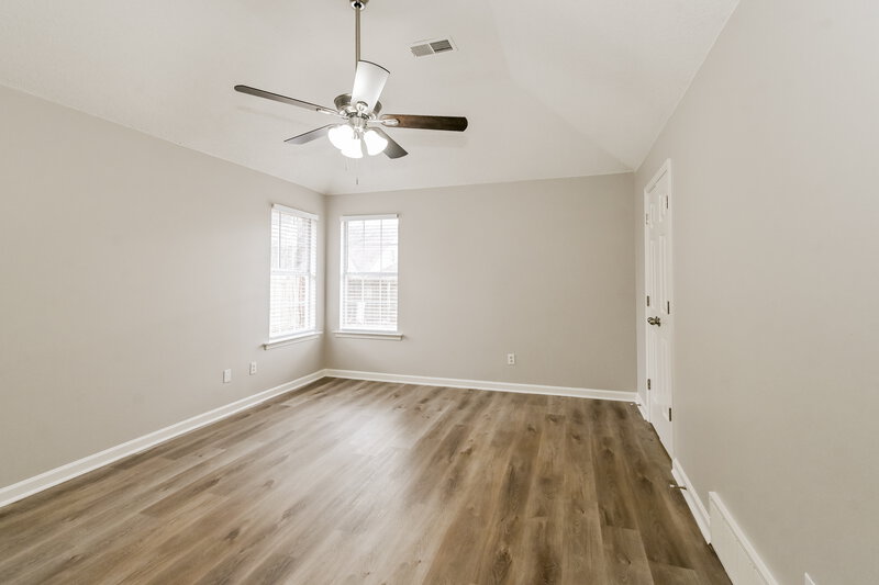 2,090/Mo, 2752 Misty Valley Dr Arlington, TN 38002 Main Bedroom View 2