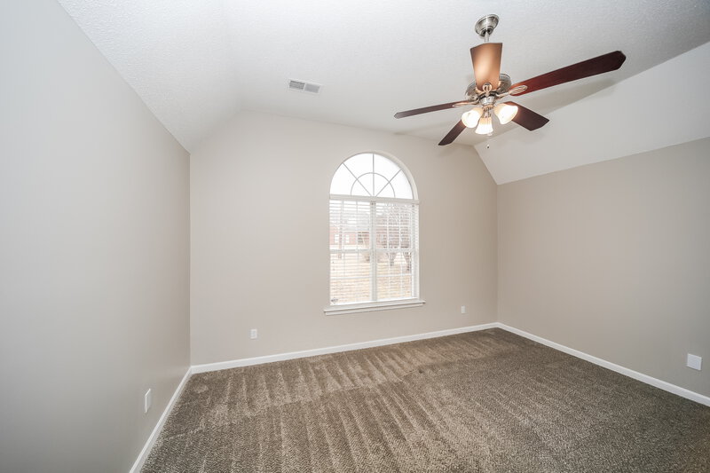 2,780/Mo, 13083 Braybourne Cross Olive Branch, MS 38654 Main Bedroom View