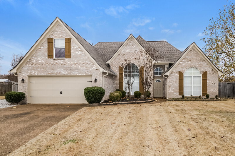 1,915/Mo, 40 Lake Breeze Cv Oakland, TN 38060 External View